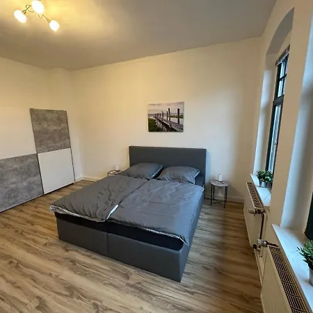 Ferienwohnung Bitterfeld * Bitterfeld-Wolfen