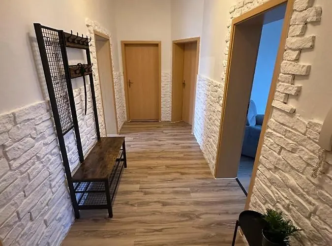 アパート Ferienwohnung Bitterfeld *